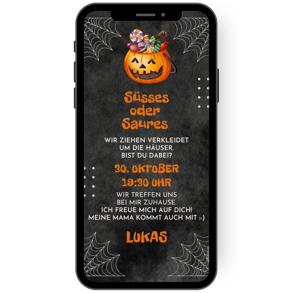 Tolle schwarze Halloween Karte mit kleinem Kürbis und Süßigkeiten in orange, kleine Spinnweben laden gruselig ein.