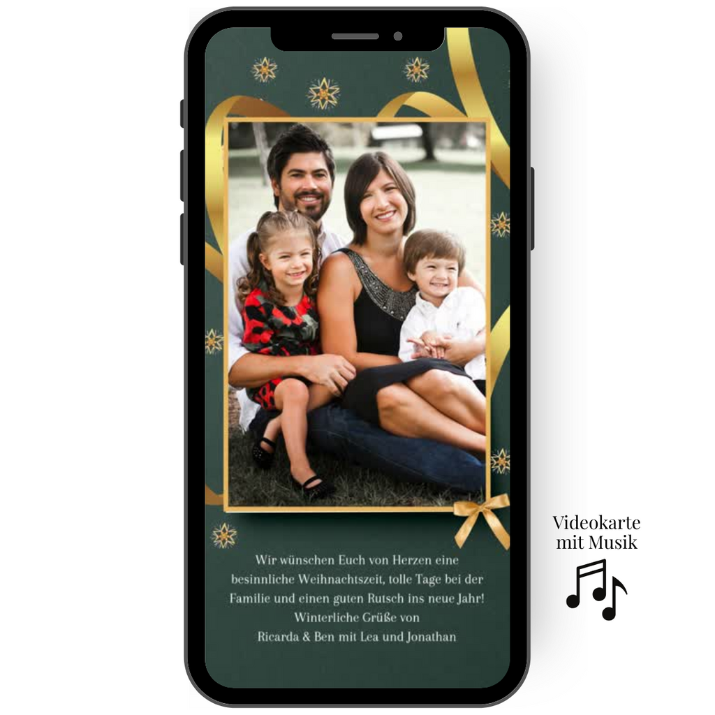 Digitale Weihnachtskarte mit Foto als Grußkarte verziert mit goldener Schleife auf weihnachtlich grünem Hintergrund