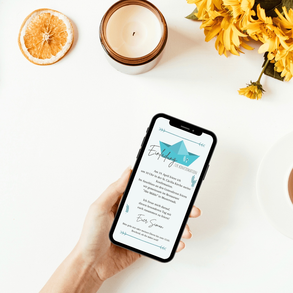 Einladung zu Taufe, Konfirmation, Konfirmation, Firmung mit einem kleinen Faltboot in türkis-Tönen und dunkler Schrift auf hellem Hintergrund