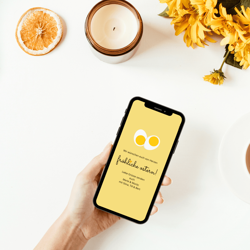 eCard als Oster Grußkarte. Digitale Grußkarte mit Pastellfarben in gelb mit fröhlichen Ostereiern. Mit dieser eCard kannst du ganz einfach fröhliche Ostergrüße mit deinem Smartphone versenden.